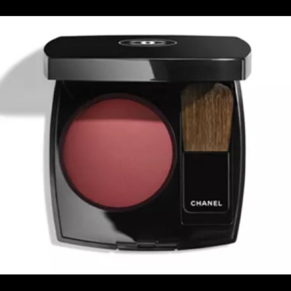 Chanel Joues Contraste Blush in 320 ROUGE PROFOND